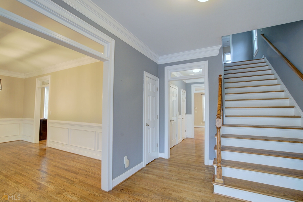 1038 Rice Street Nw - Photo 3