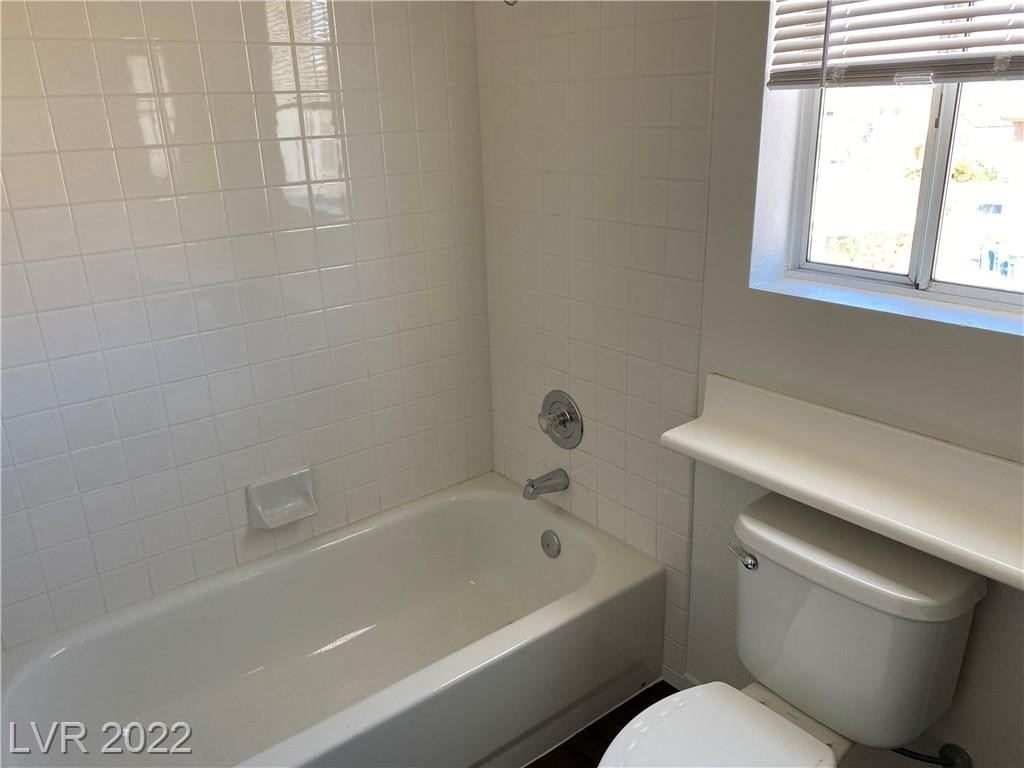 8702 Harwich Avenue - Photo 12