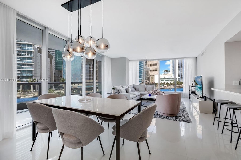 465 Brickell Ave - Photo 3