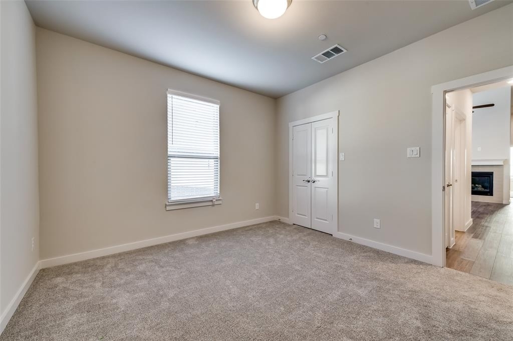 1653 Dewberry Lane - Photo 15