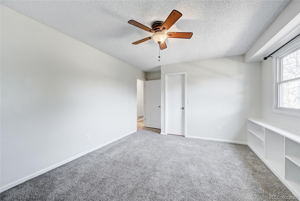 10557 Irving Court - Photo 24