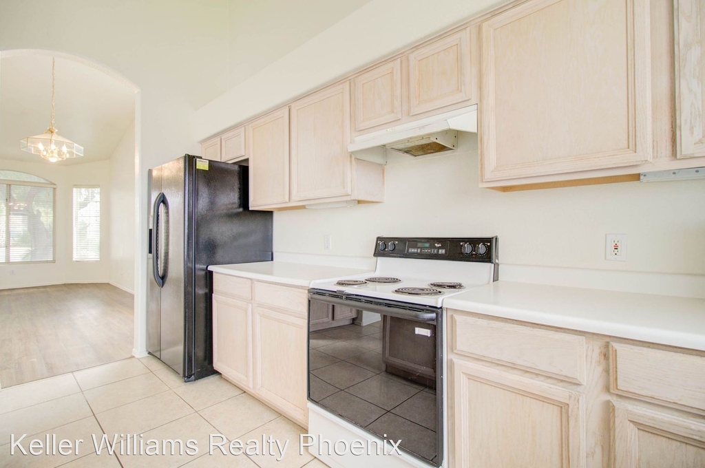 20376 North 52nd Avenue - Photo 18