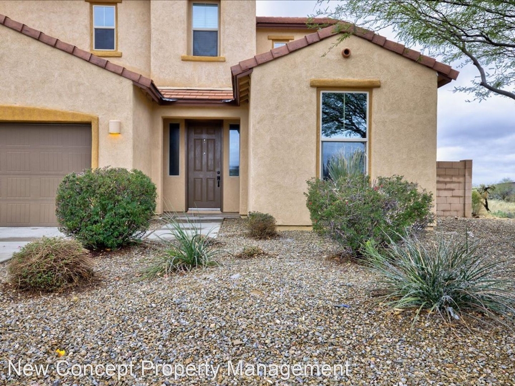 574 S Desert Haven Rd - Photo 2