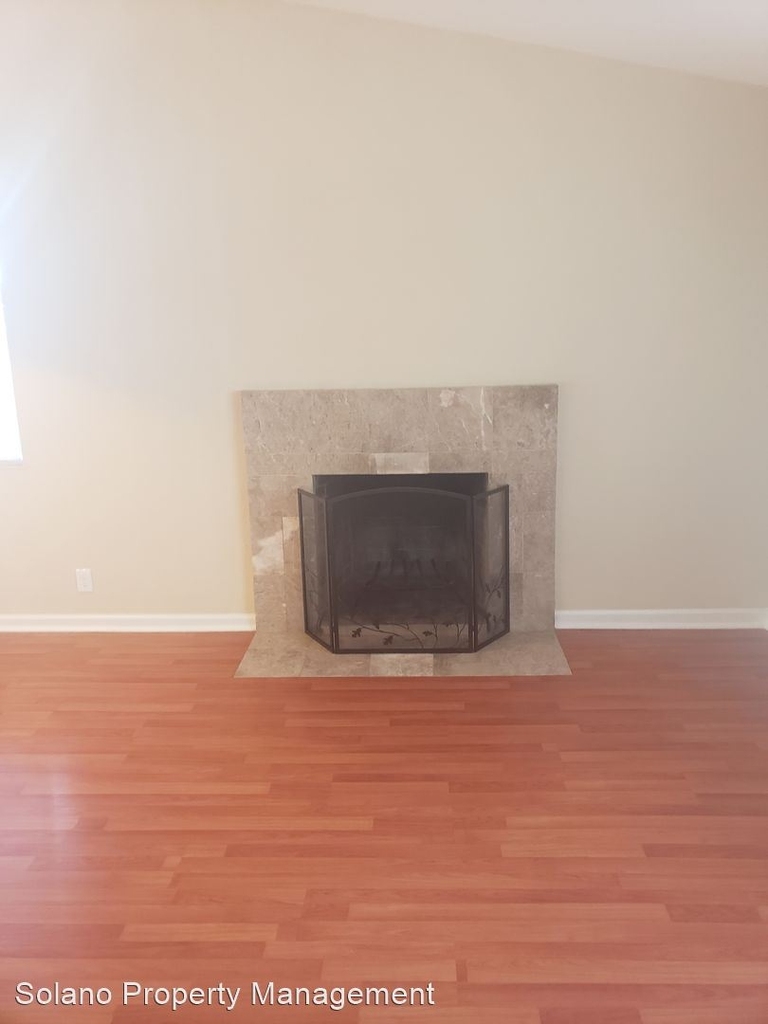 807 Scoter Wy - Photo 3