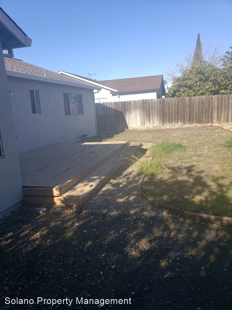 807 Scoter Wy - Photo 21