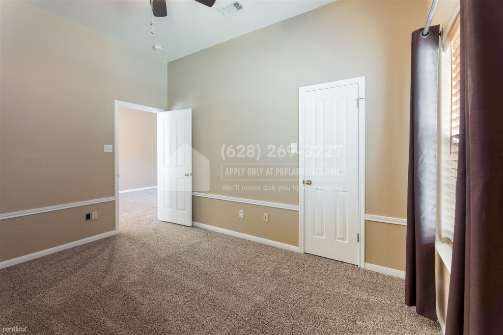 8617 Columbia Falls Drive - Photo 30