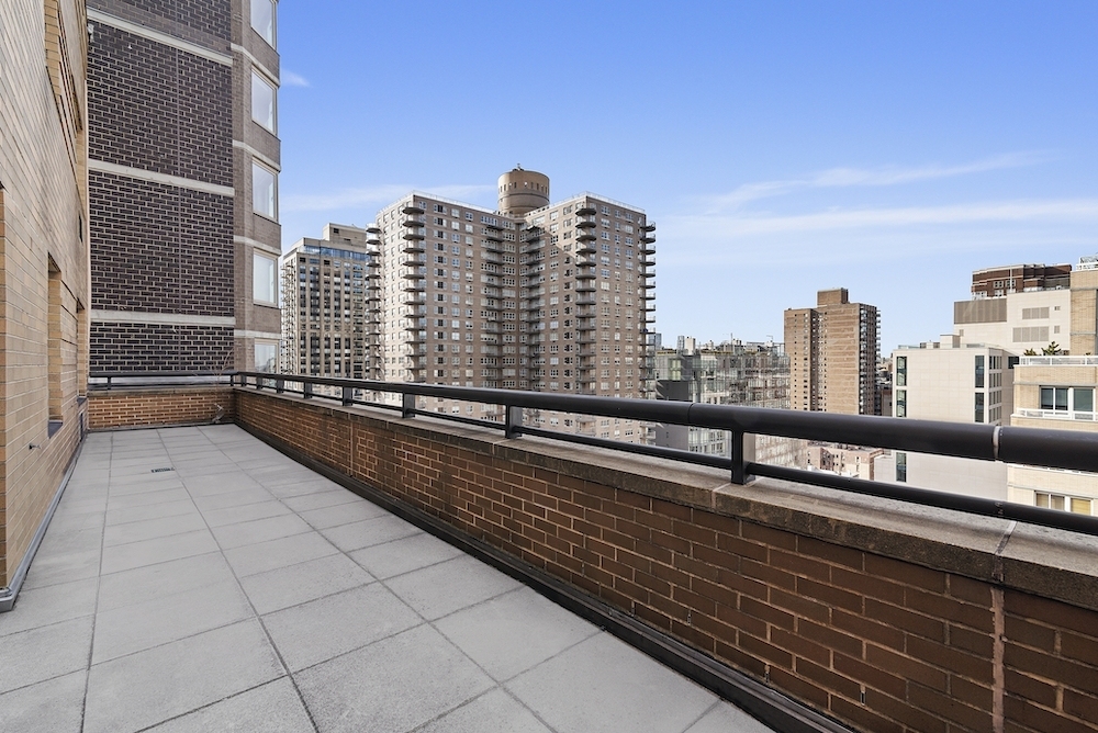 200 East 87th Street - Photo 3