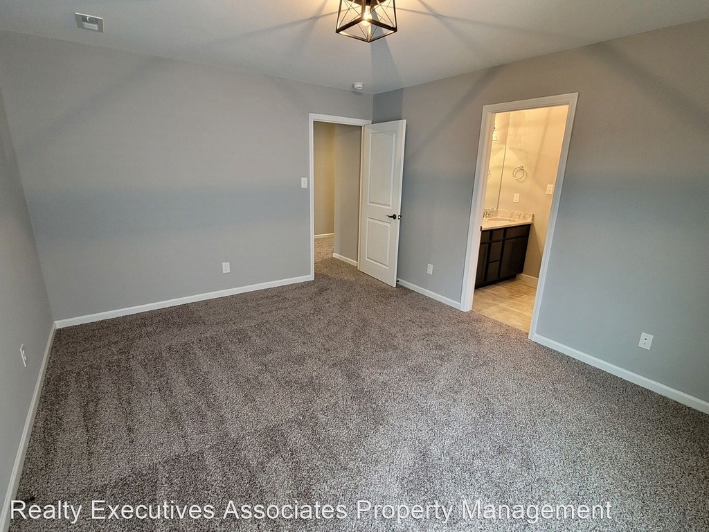 2246 Nora Mae Road - Photo 25