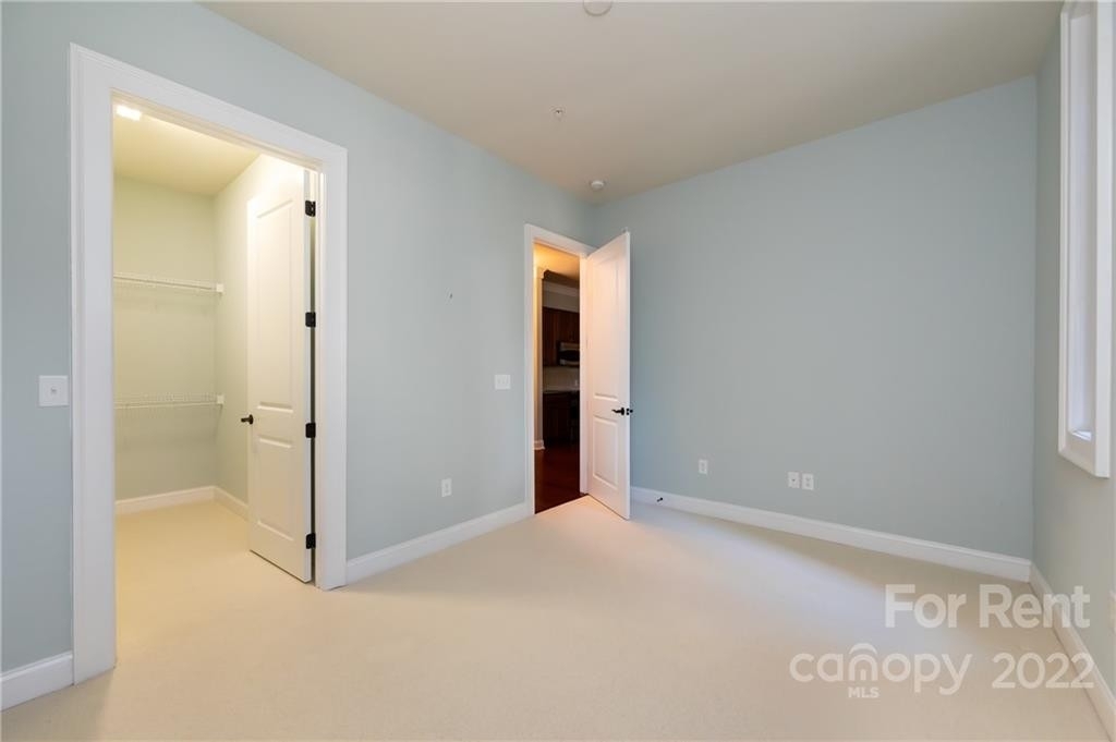 2810 Selwyn Avenue - Photo 24