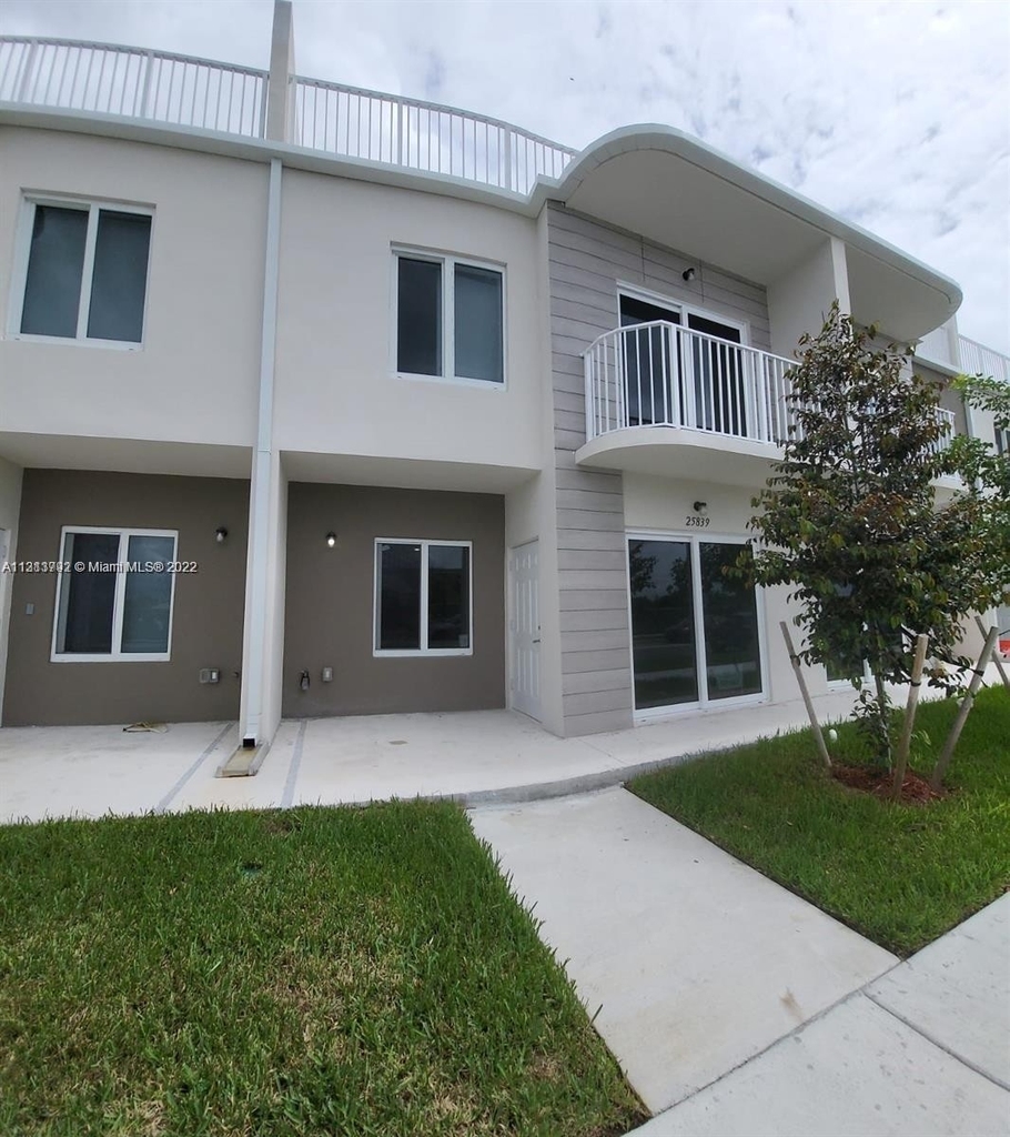 25893 Sw 144th Ct - Photo 1