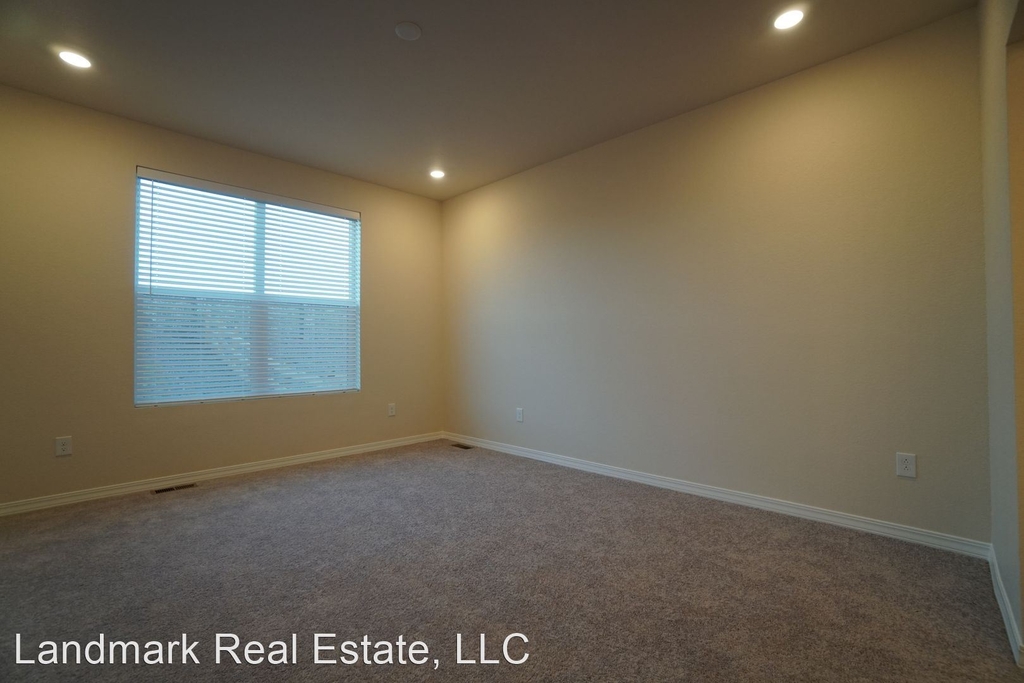 4779 High Stone Place - Photo 14