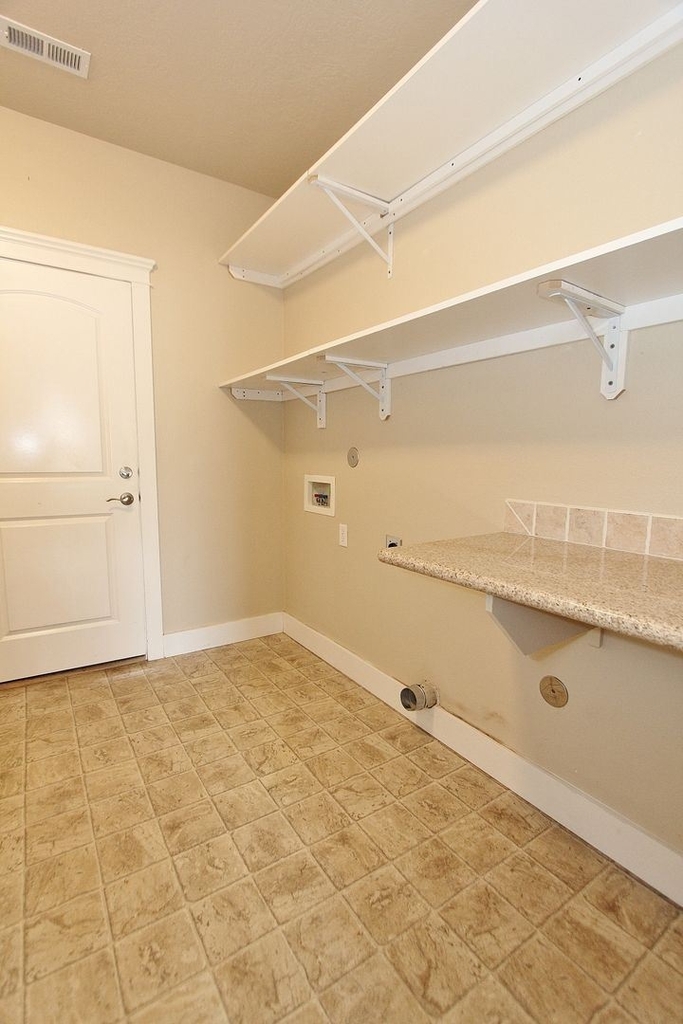 3078 E Shadowview St* - Photo 16