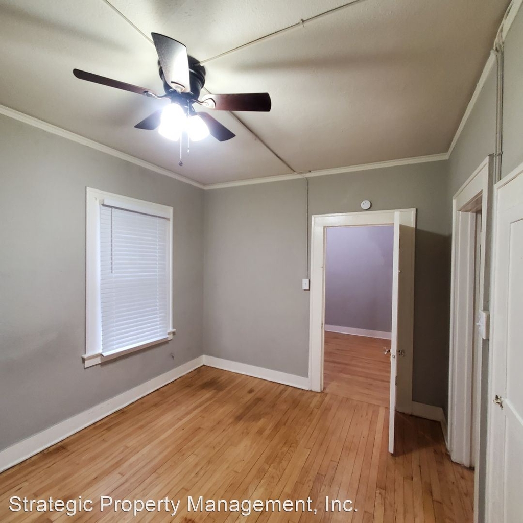 128 W Magnolia Ave - Photo 12