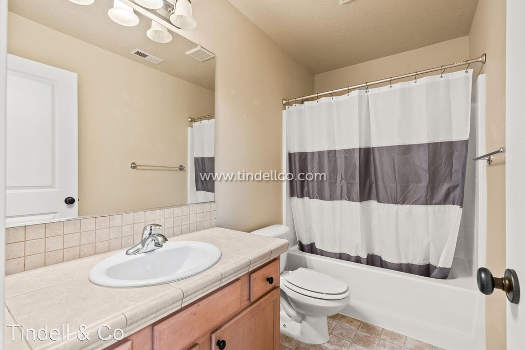 10005 Se Old Town Ct - Photo 24