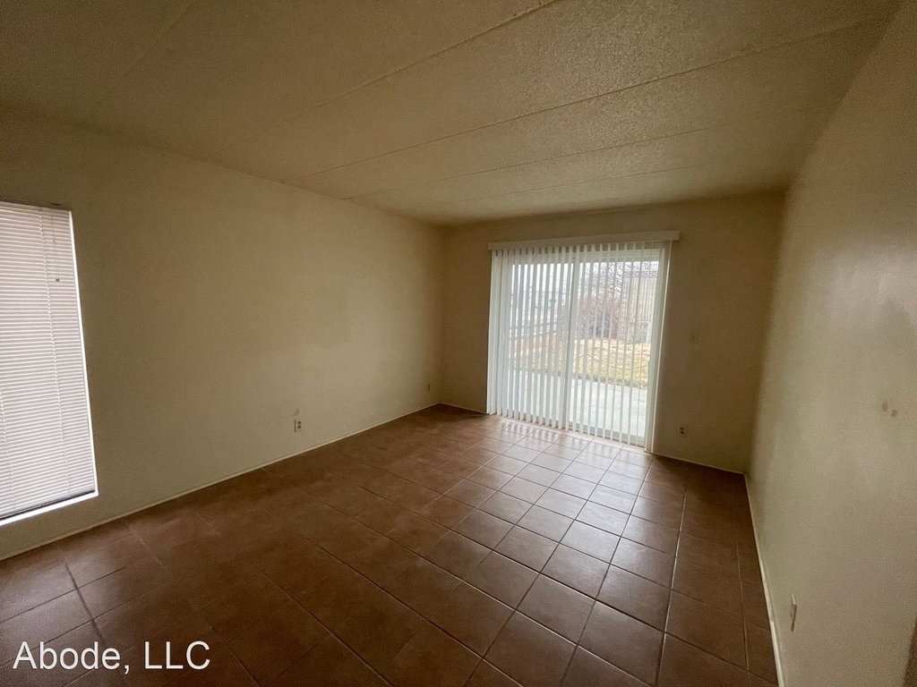 3300 Huntington Ave - Photo 1