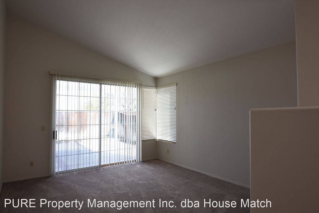 28502 Broadstone Way - Photo 13