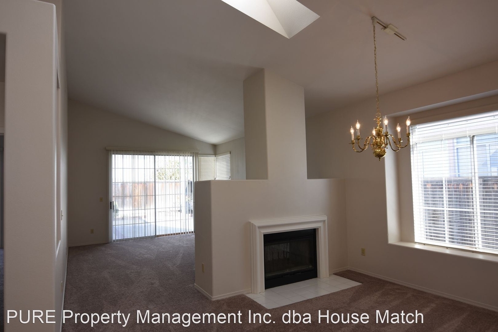 28502 Broadstone Way - Photo 10