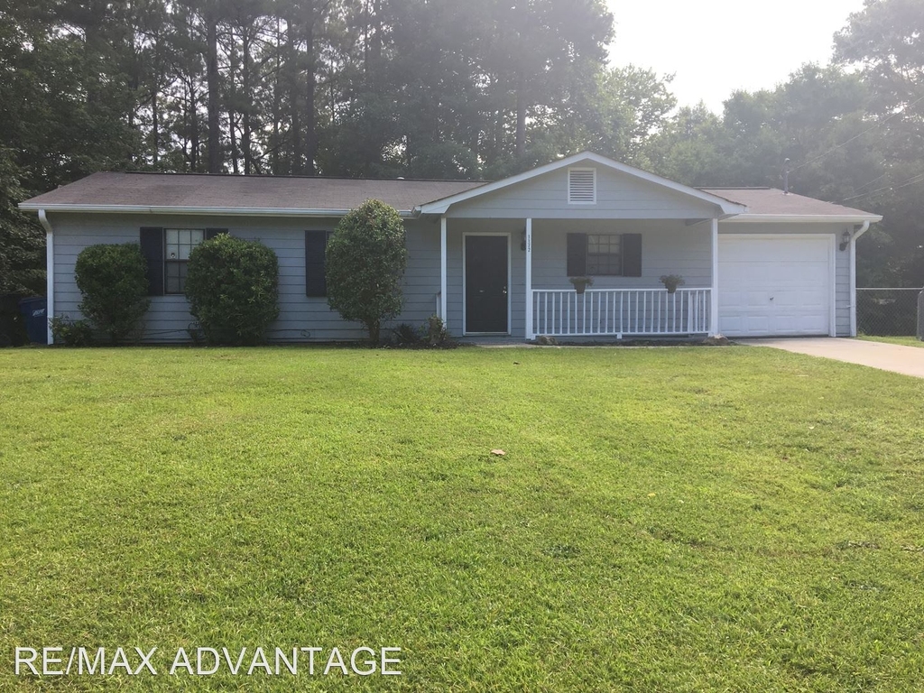 1172 Sheffield Ct - Photo 0