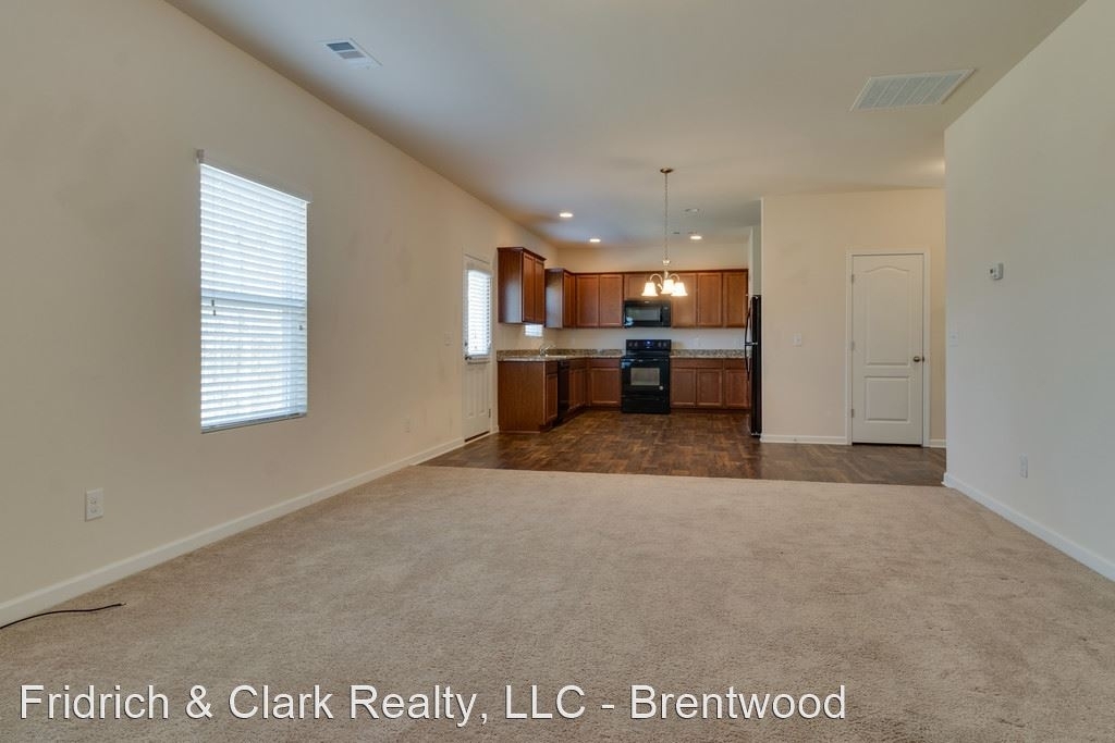 2225 Bee Hive Drive - Photo 8