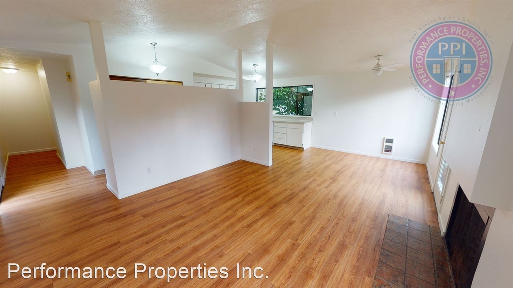 6972 - 6978 Sw Montauk Circle - Photo 1