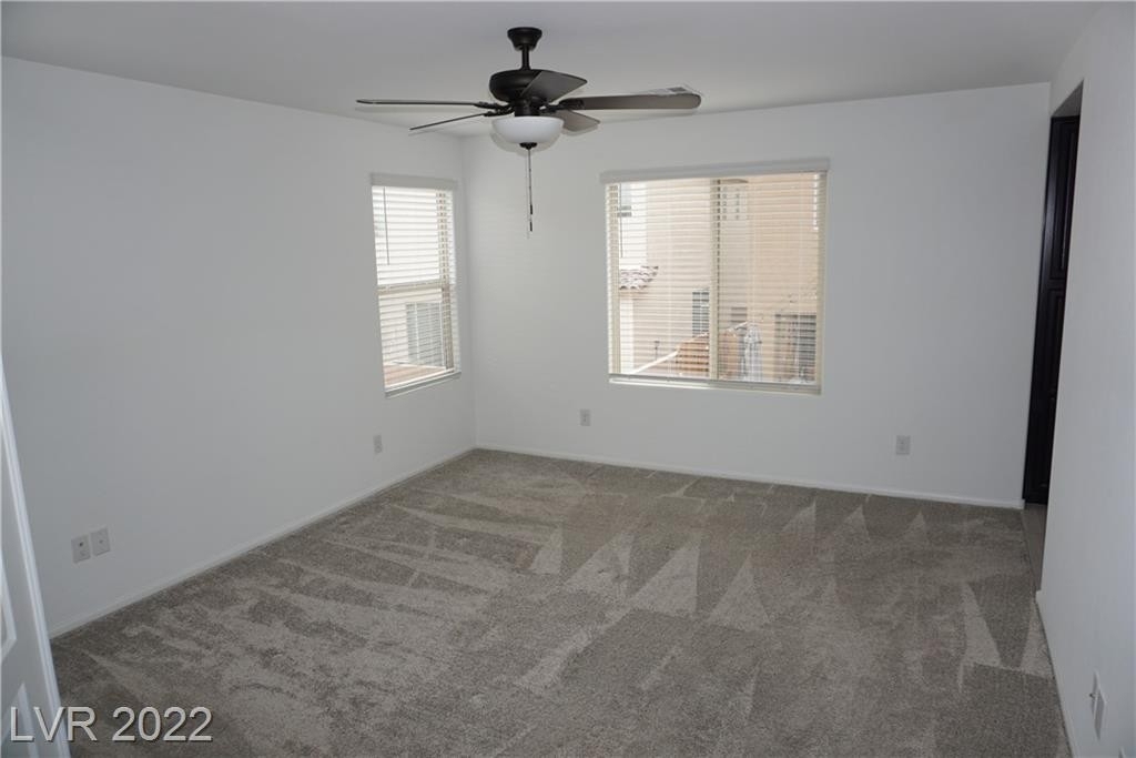 7497 Dequon Bay Court - Photo 11