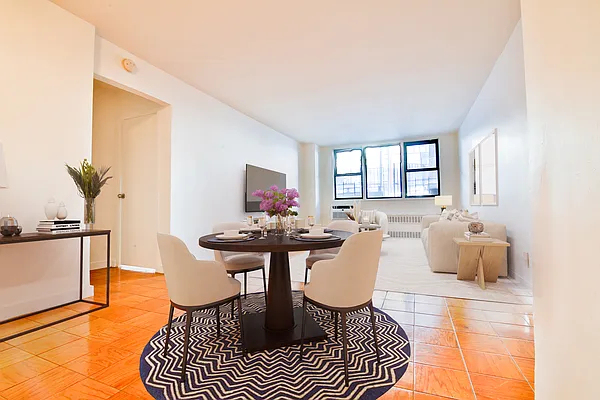 236 East 36th Street - Photo 1