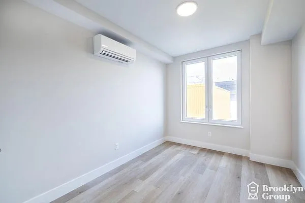 1711 Hancock St - Photo 7