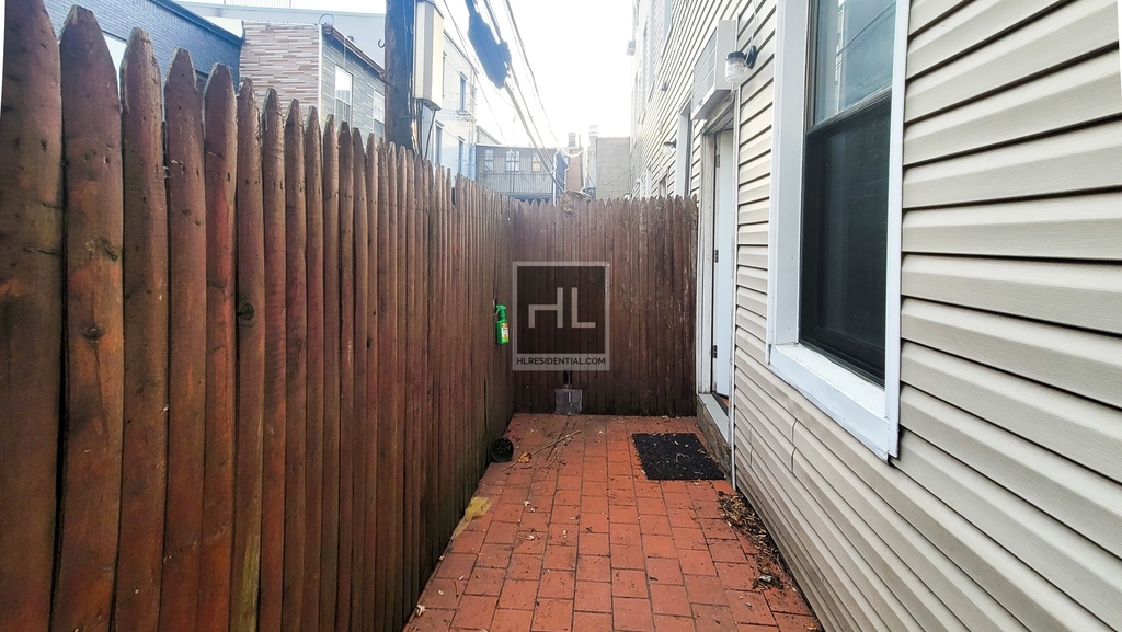 294 Harman Street - Photo 6
