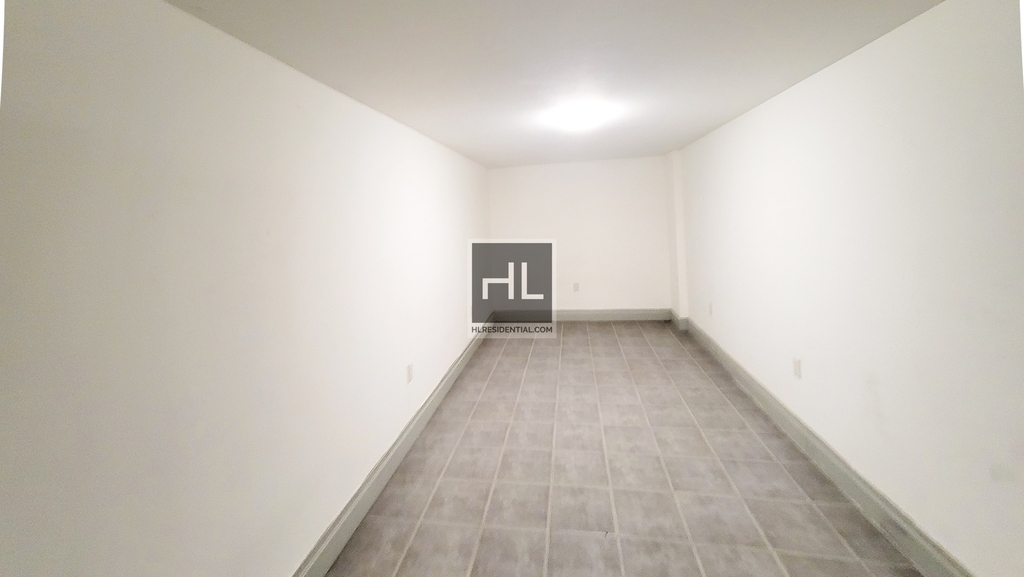 294 Harman Street - Photo 12