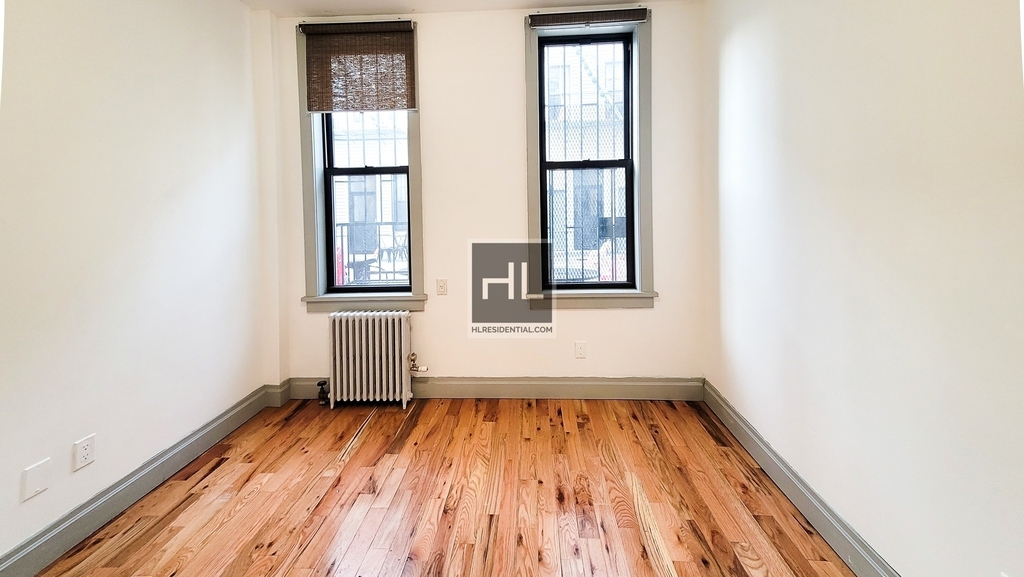 294 Harman Street - Photo 8
