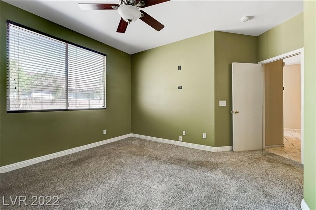 10512 Jeremy Ridge Avenue - Photo 17