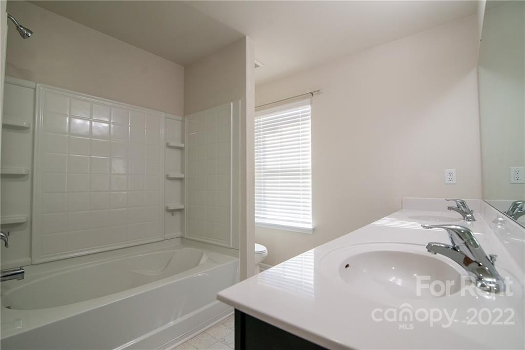 6526 Revolutionary Trail - Photo 6