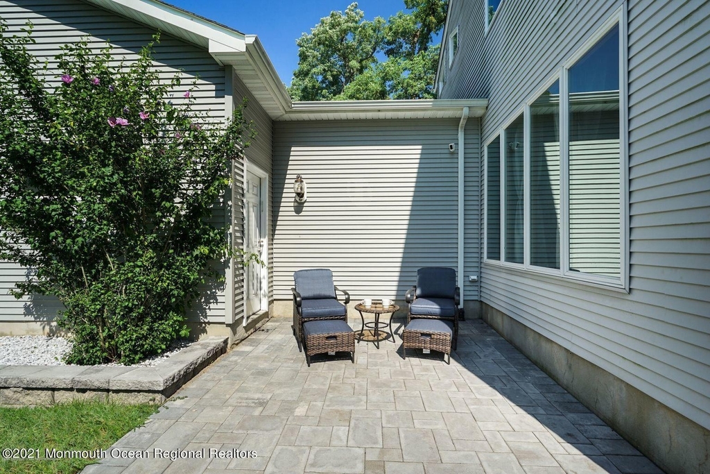 503 Elizabeth Street - Photo 38