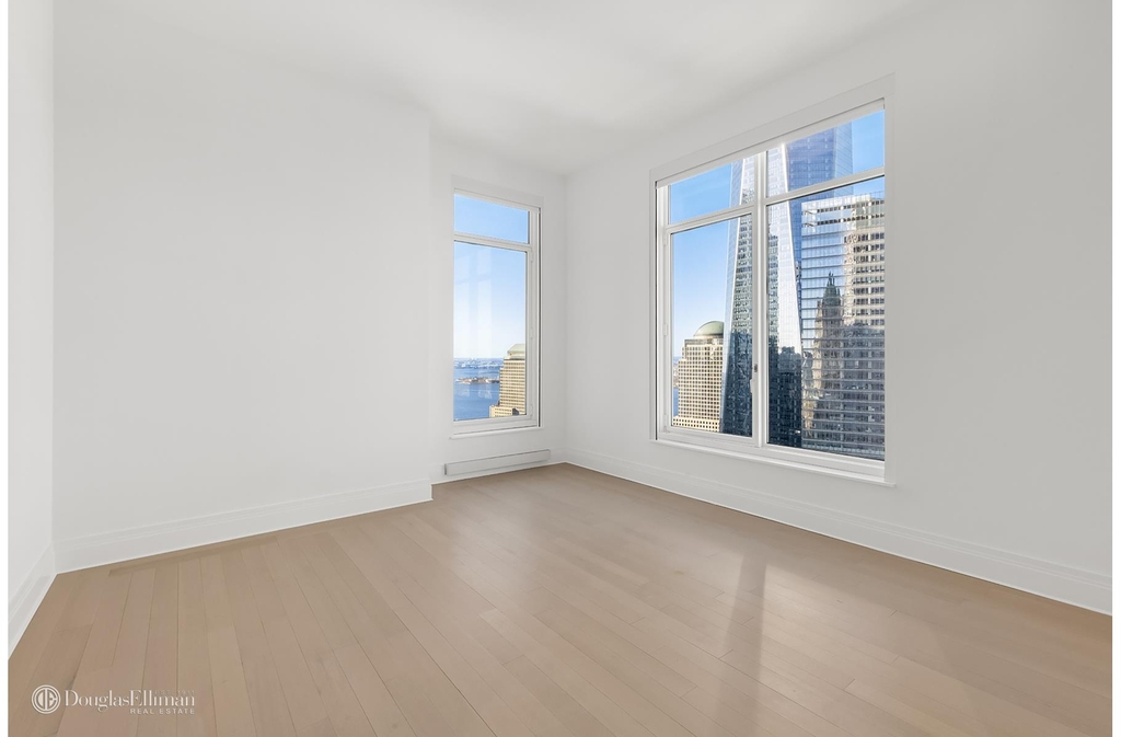 30 Park Pl - Photo 1