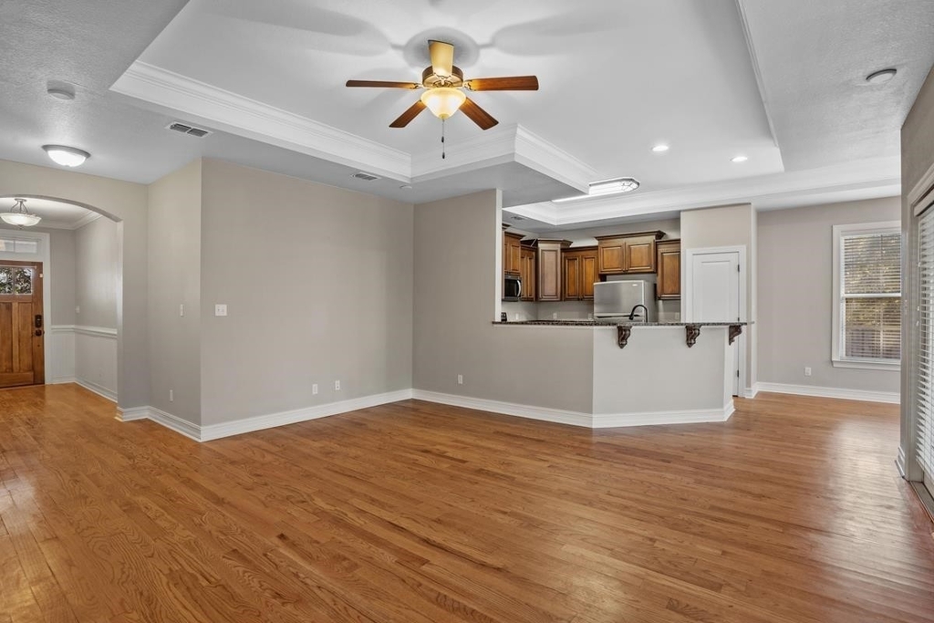 2546 Manassas - Photo 5