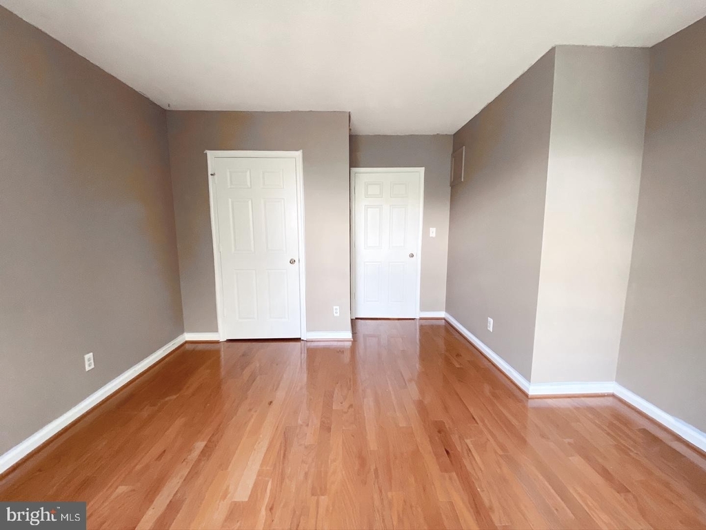 20283 Beechwood Terrace - Photo 9