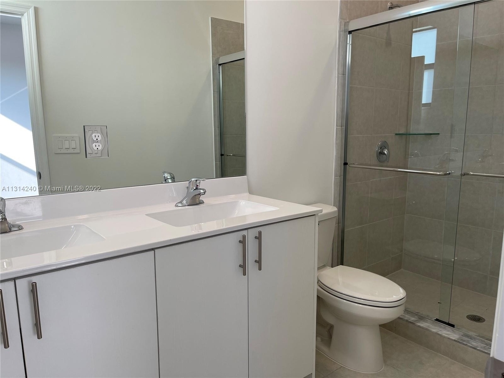 11808 Sw 247th Ter - Photo 16