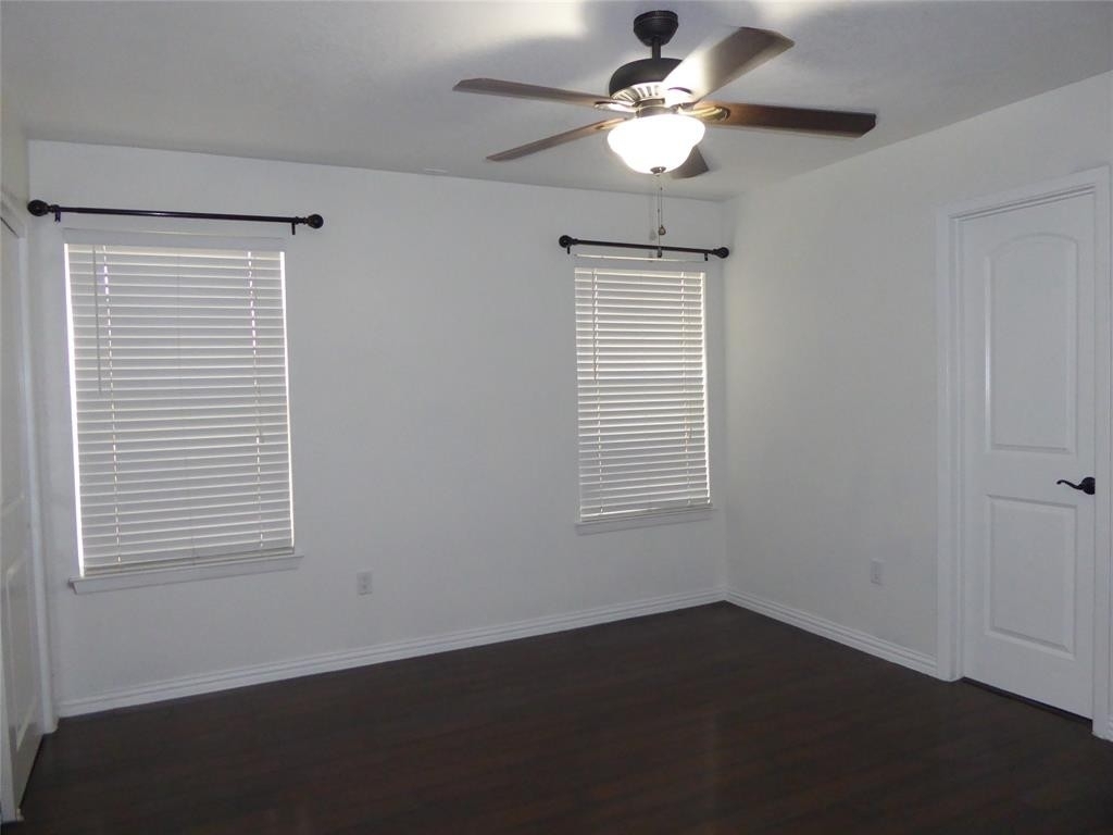 1217 Whispering Lane - Photo 19