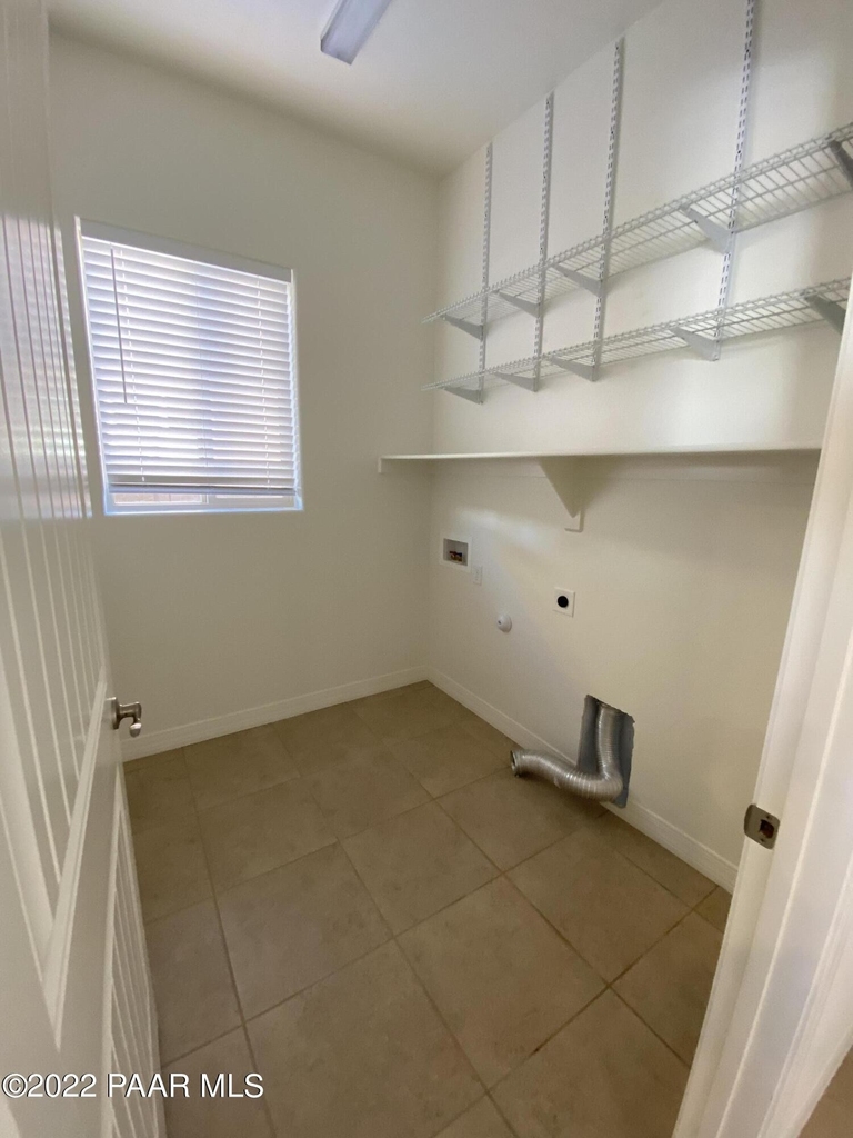 5402 N Evans Way - Photo 11