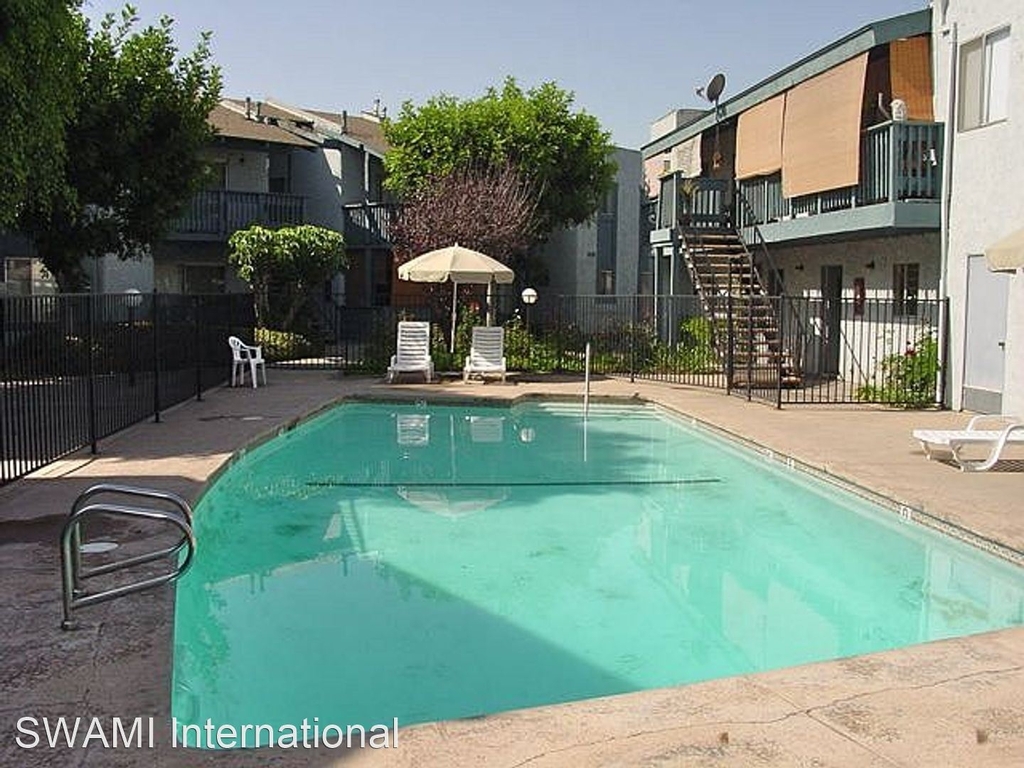 10030 Rosecrans Ave. - Photo 1