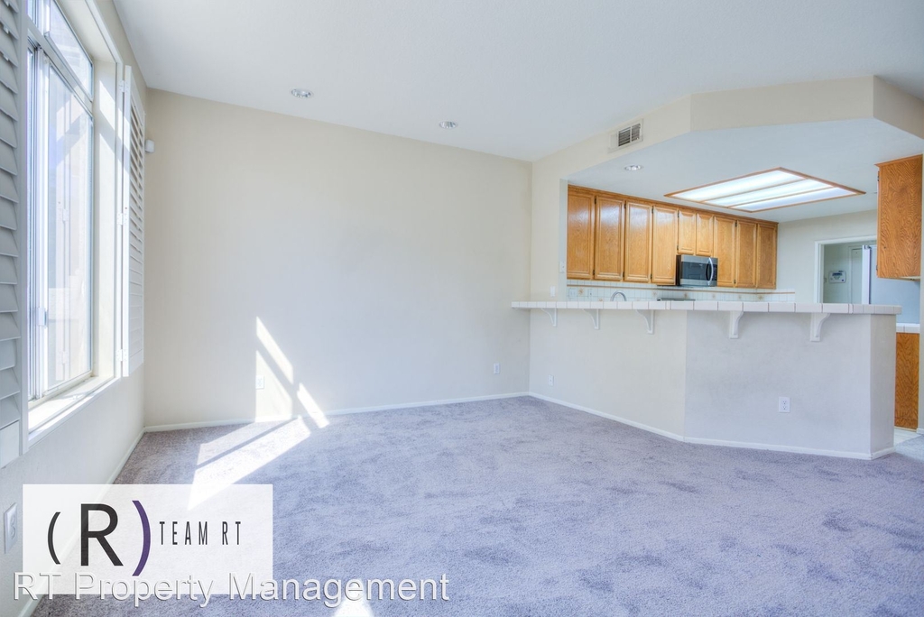 682 Azure Lane Unit#5 - Photo 27