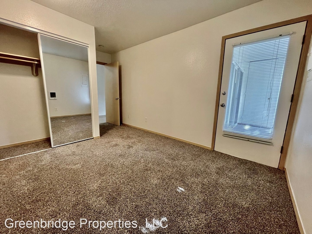 5316 E. Burnside St. - Photo 12