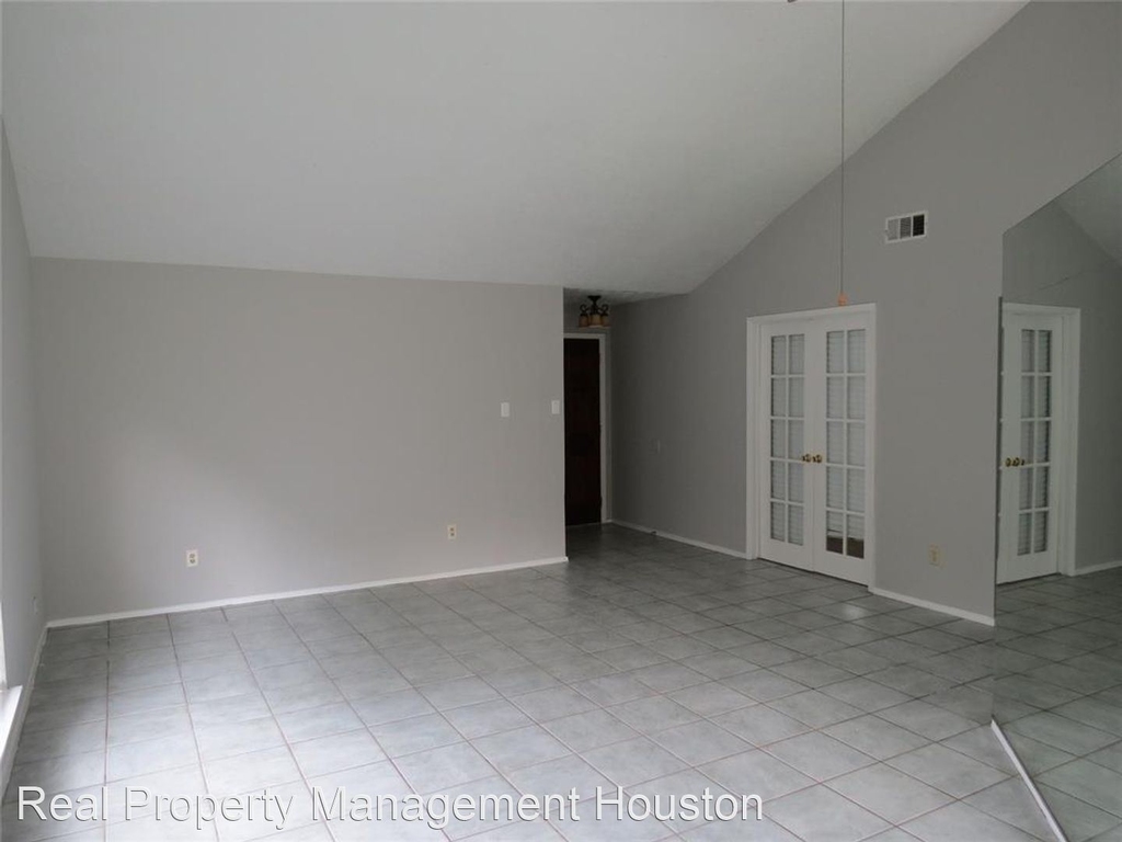 21010 Bridgeview Circle - Photo 6