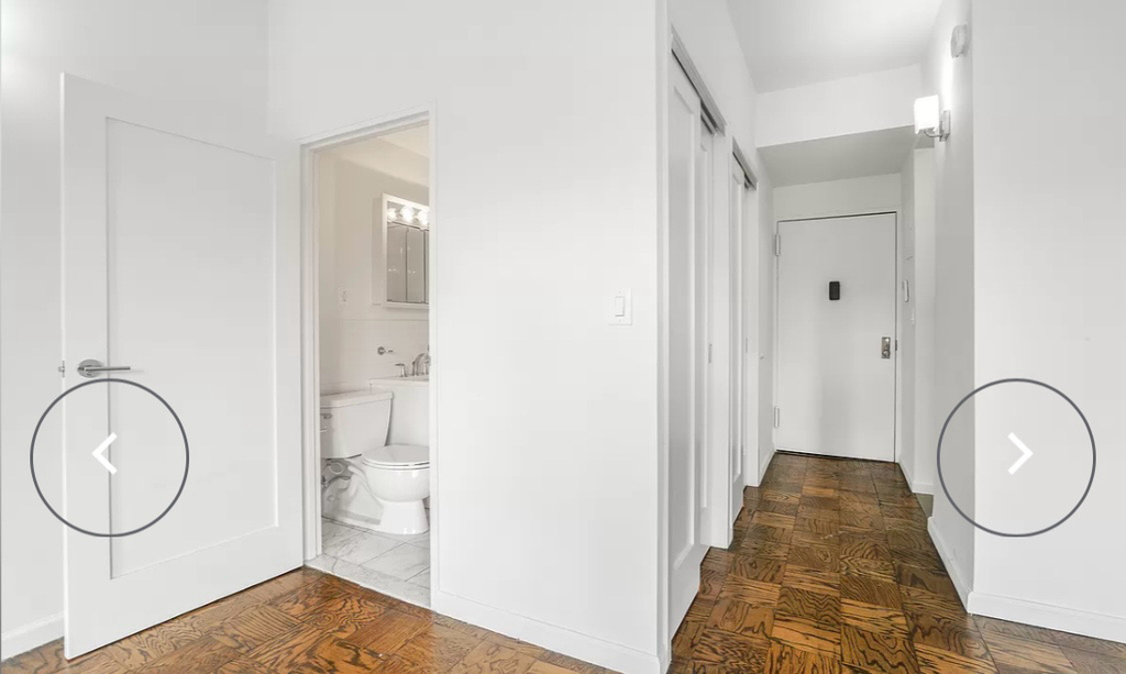 235 West 22nd Street - Photo 2