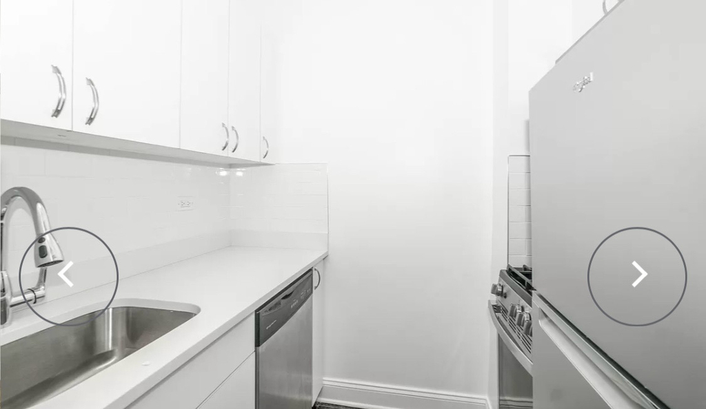 235 West 22nd Street - Photo 3