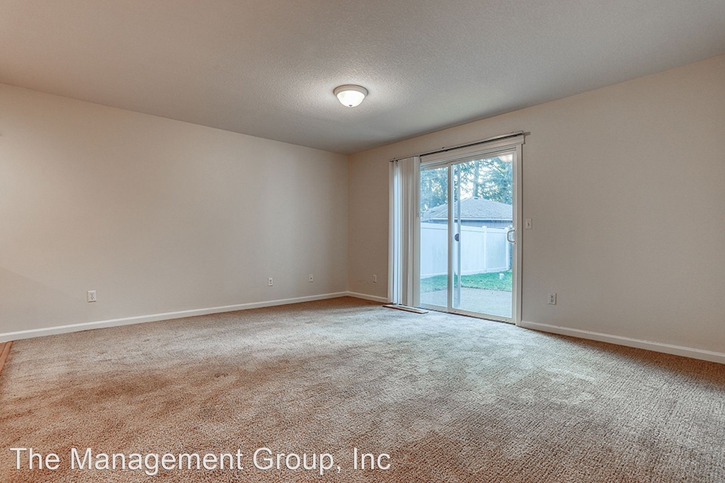 9913 Ne 65th Street - Photo 20