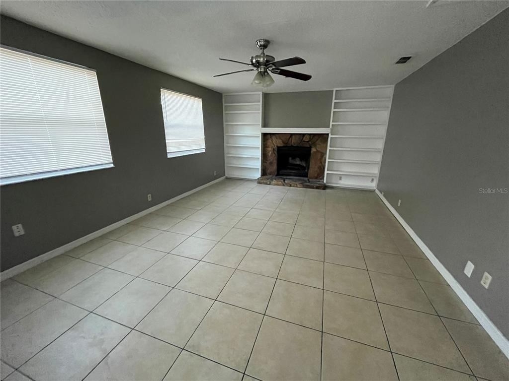 1807 E Navajo Avenue - Photo 2