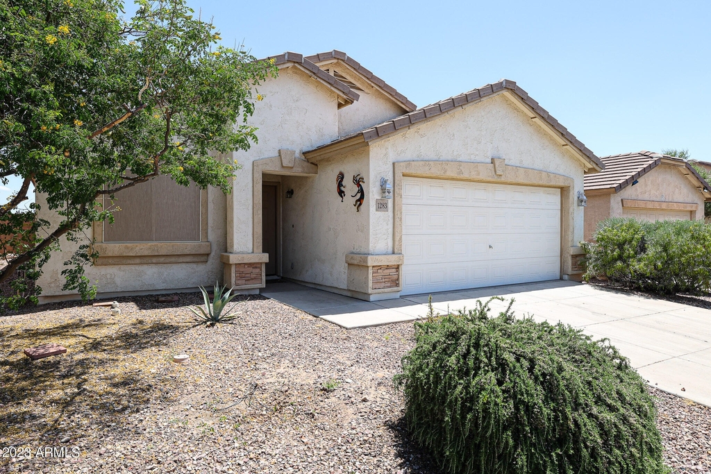 1283 S 225th Lane - Photo 0