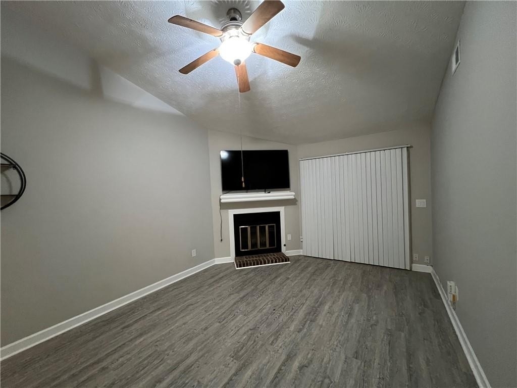 5376 Cherry Wood Drive - Photo 3