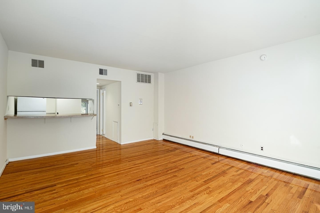 1720 Lombard Street - Photo 2